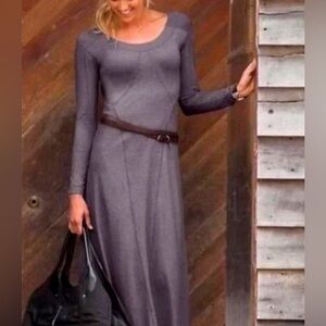 Athleta Women's M Maxi Dress Gray Weekender Long Sleeve Jersey Knit